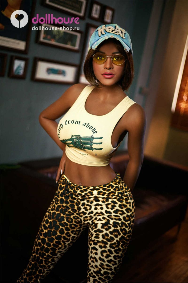 Rachel 164 thumbnail 3